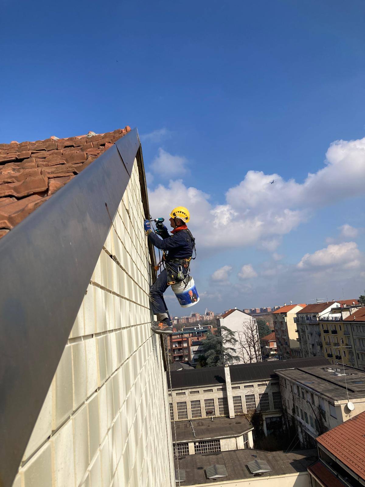 Riparazione acrobatica
